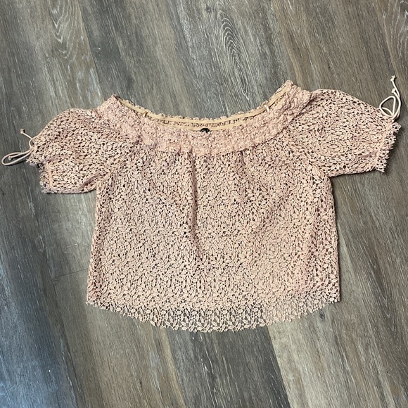 Zara Basic Collection Lace Short Sleeve Blouse Size XS - Picture 3 of 10